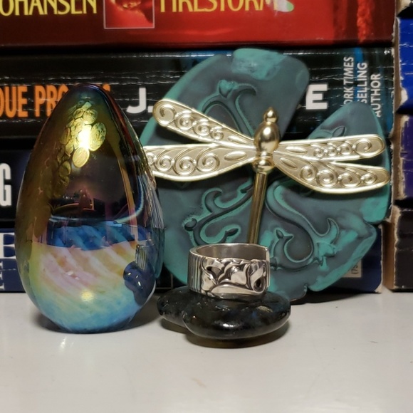 Beauty starts on the inside- Host Pick! (4/24/21) - Picture 6 of 6